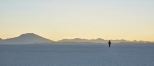 Lire la suite à propos de l’article Thérapie existentielle : origines, fondements et bienfaits pour le psychisme